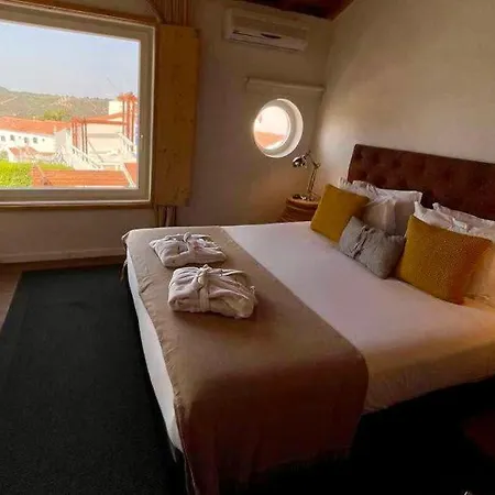 Pensjonat Casas Do Moinho - Turismo De Aldeia 4*