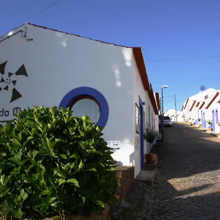 بيت ضيافة Casas Do Moinho - Turismo De Aldeia أوديسيكس